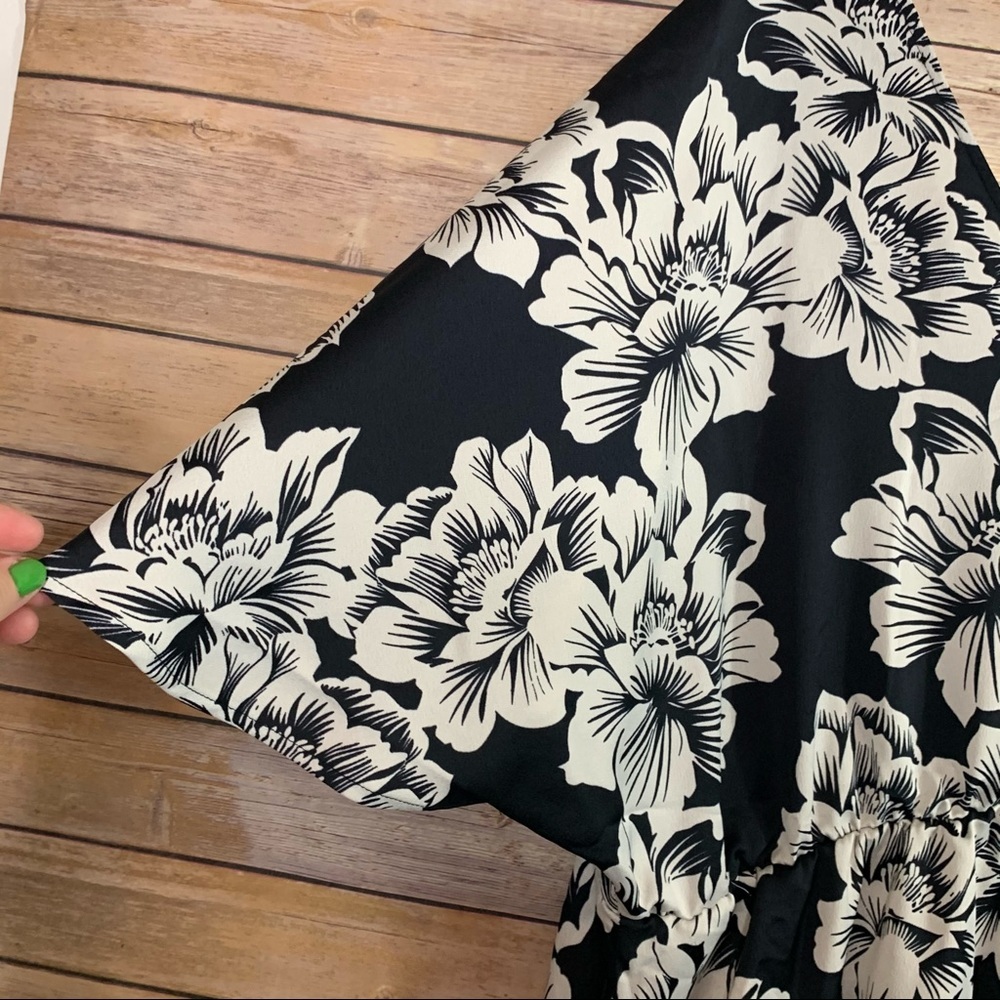 Eloquii Black and White Floral Midi Dress Bold Print - Picture 6 of 11